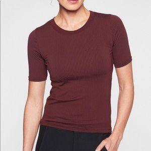 NWOT Athleta Renew Ribbed Tee Shirt Maroon Size M
